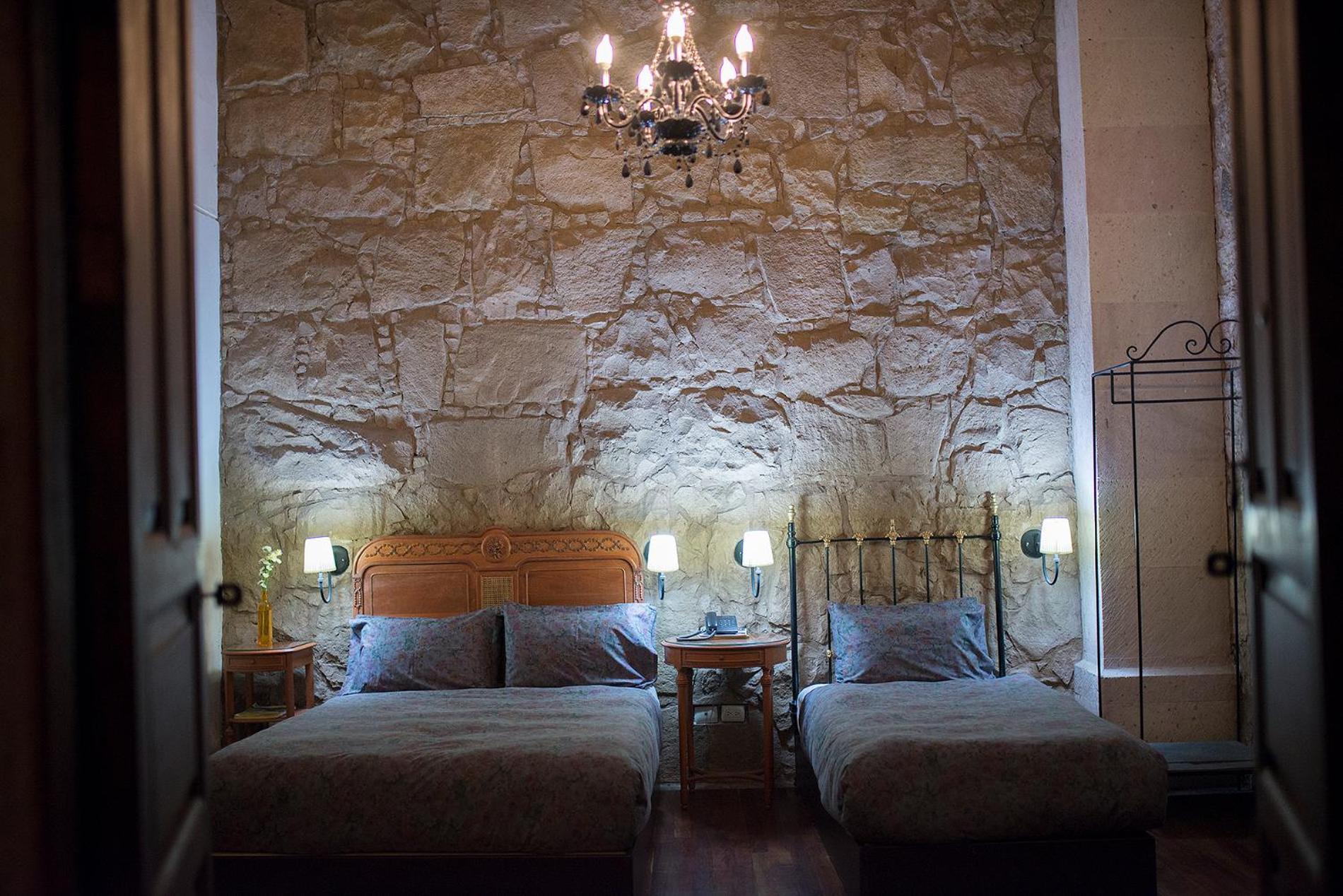 Gertrudis Hotel 4*